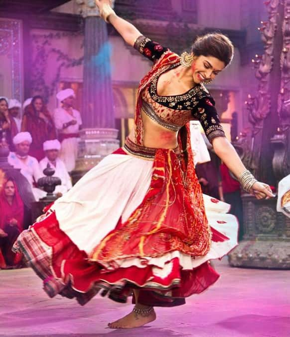 The feisty Leela swaying to the tunes of a song from 'RamLeela'.