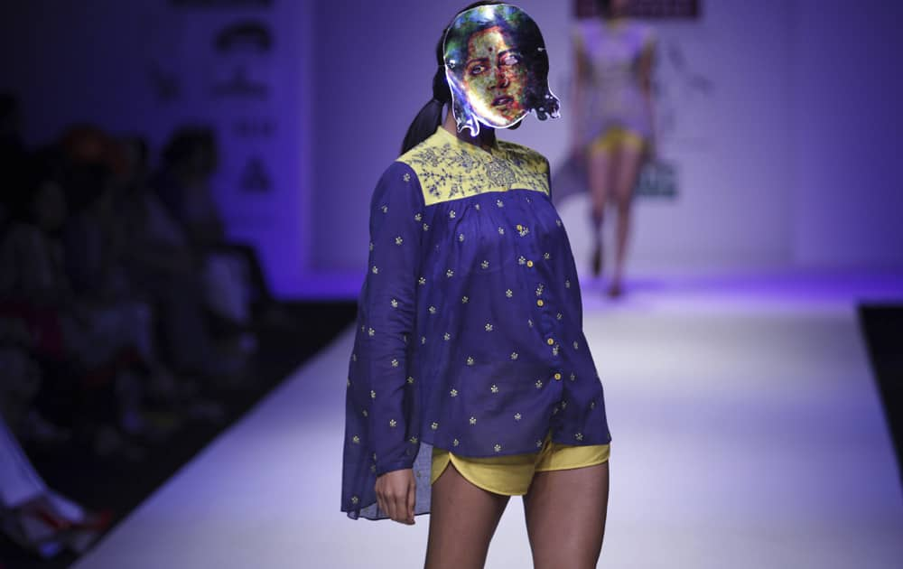 A model displays a creation by Nida Mahmood during the Wills lifestyle Fashion Week in New Delhi.