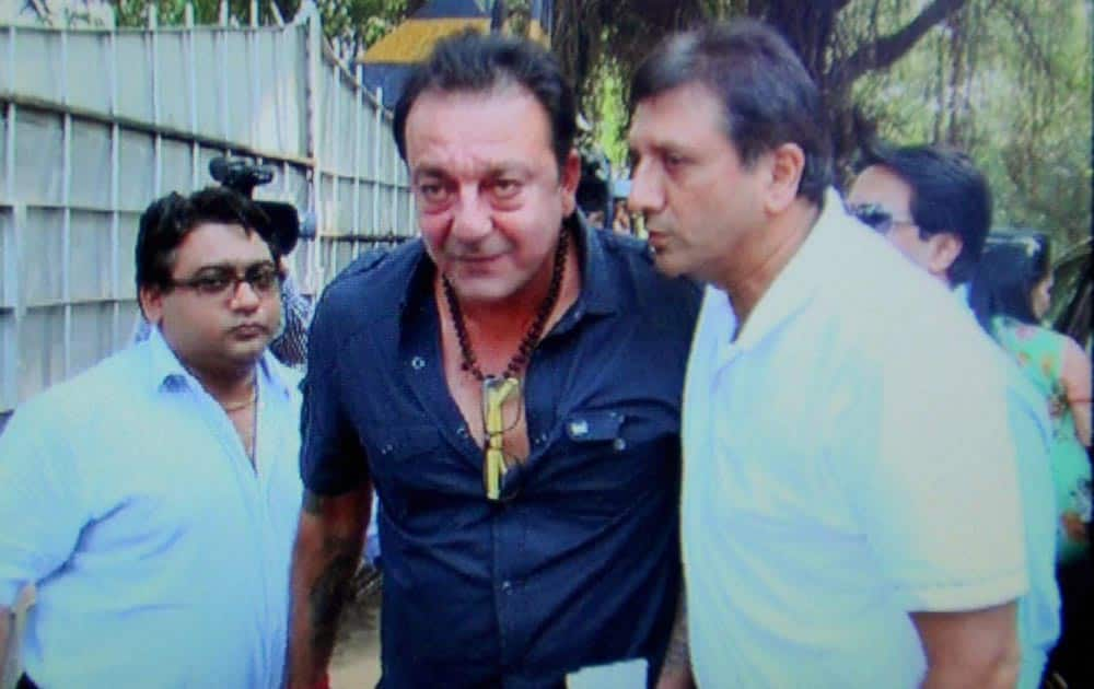 Actor Sanjay Dutt who was granted 28 days of furlough (leave from the jail) is back at Pune's Yerwada jail.