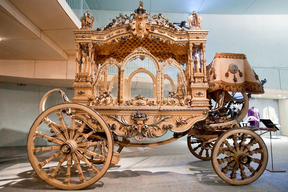 Museum of Funeral Carriages. Angèlica-Cementiris de Barcelona, S.A.