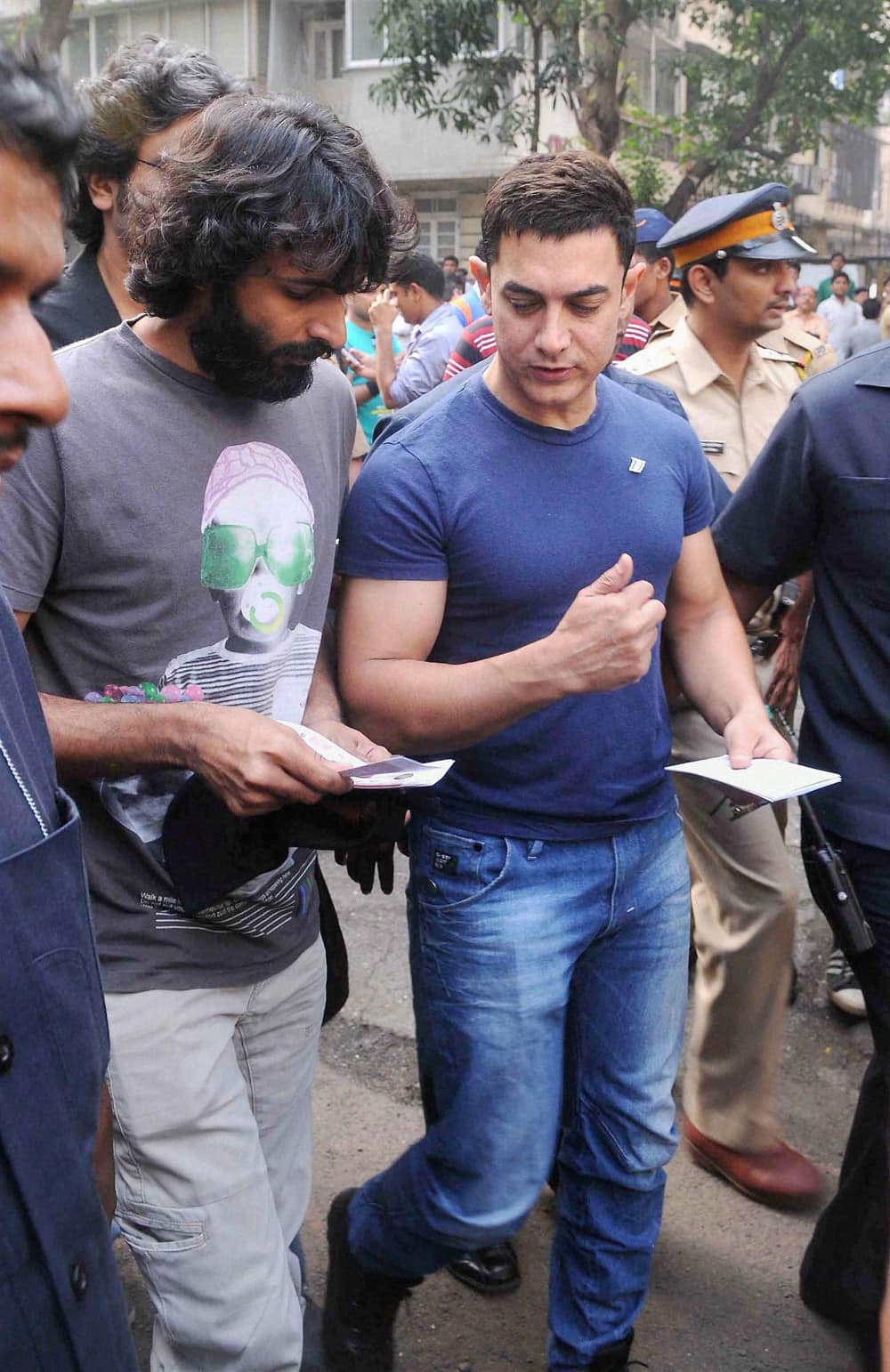 Aamir Khan arrives at the Wankhede Stadium to watch Sachin Tendulkar's last cricket Test match, in Mumbai.