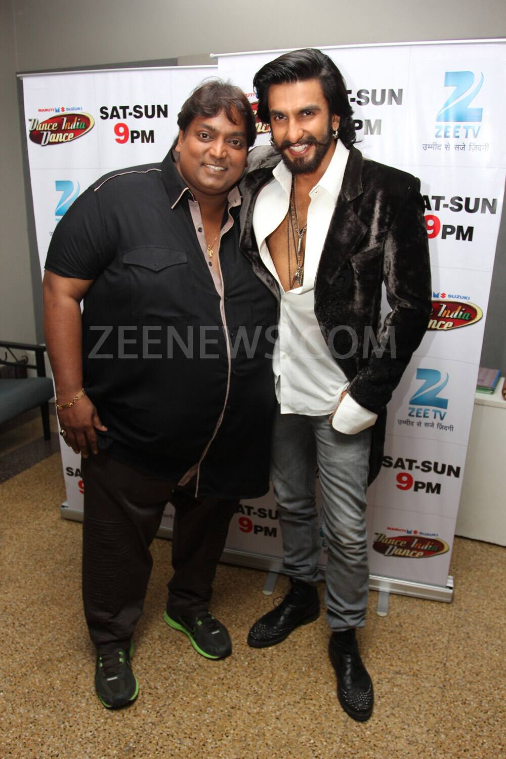 Ganesh Acharya with Ranveer Singh on the sets of DID 4.