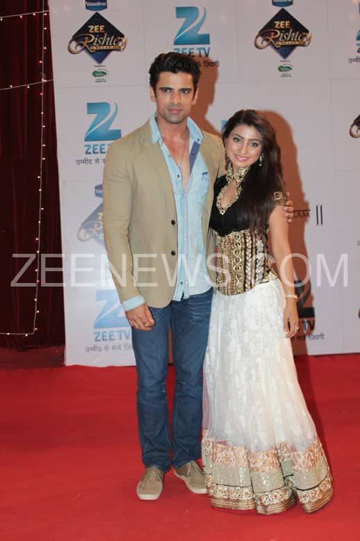 Mohit Malik and Neha Marda on the Red Carpet of Zee Rishtey Awards.