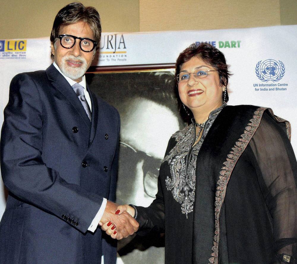 Mega actor Amitabh Bachchan with Kiran Mehra-Kerpelman, Director, United Nations Information Centre for India and Bhutan (UNIC) at a campaign to promote rural electrification in India, in Mumbai.