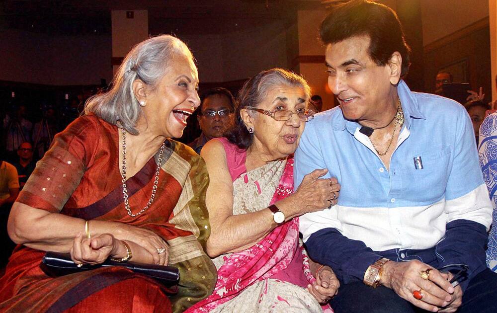 Waheeda Rehman, Shammiji and Jeetendra at the unveiling of Asha Parekh's hand imprint launch by UTV STARS' Walk of the Stars in Mumbai.