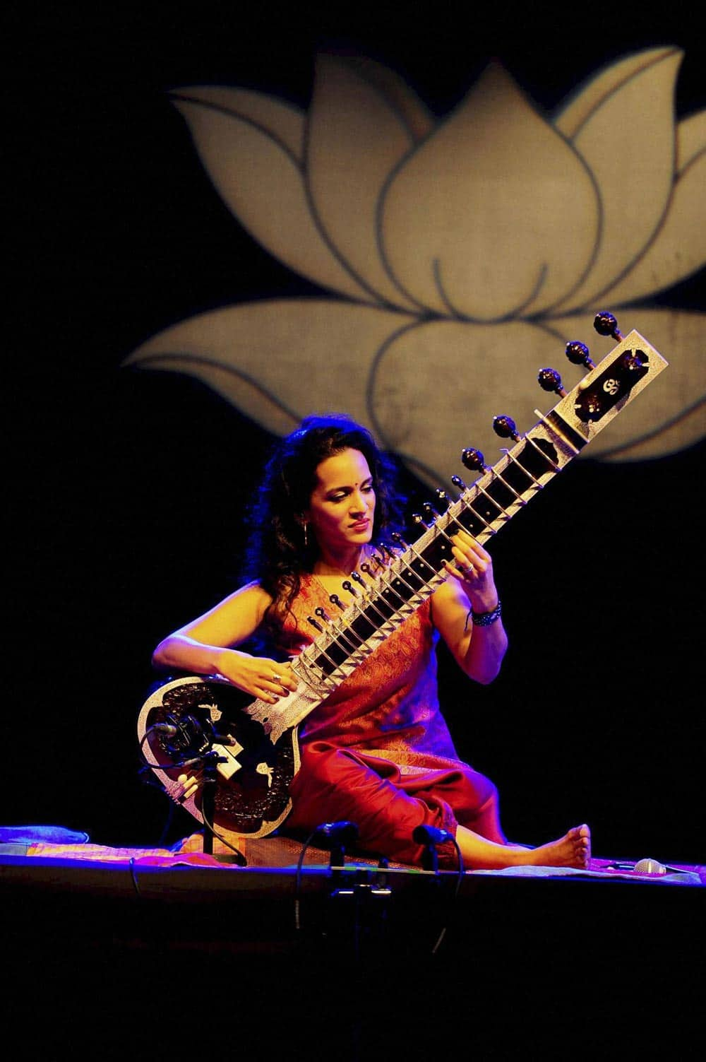 Sitarist Anoushka Shankar live Performance at blueFROG Amphitheatre, in Pune.