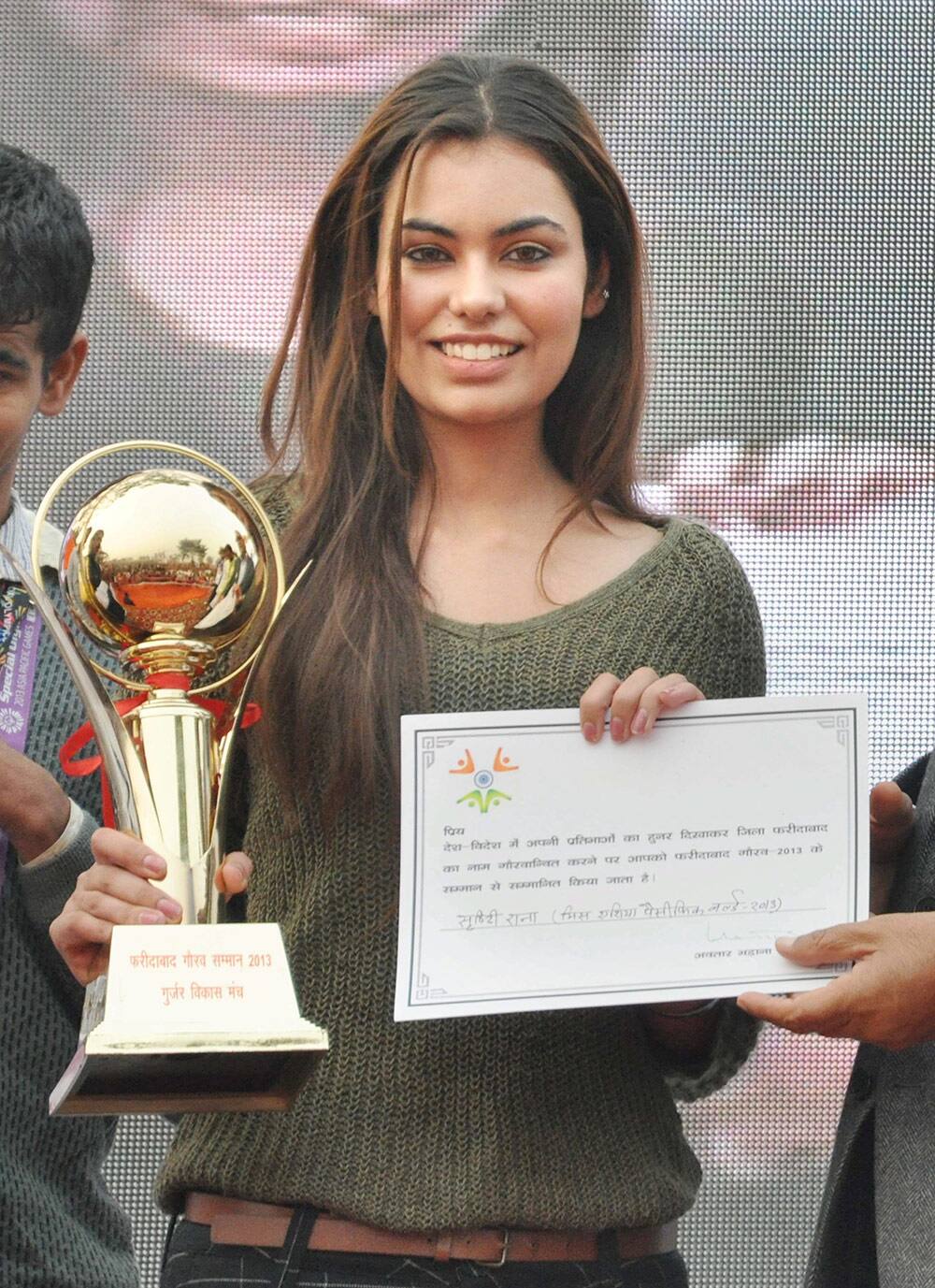 Miss Asia Pacific Srishti Rana being honoured in Faridabad.