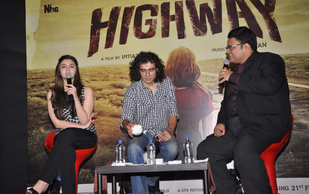 Alia with Imtiaz Ali for the launch of 'Highway'