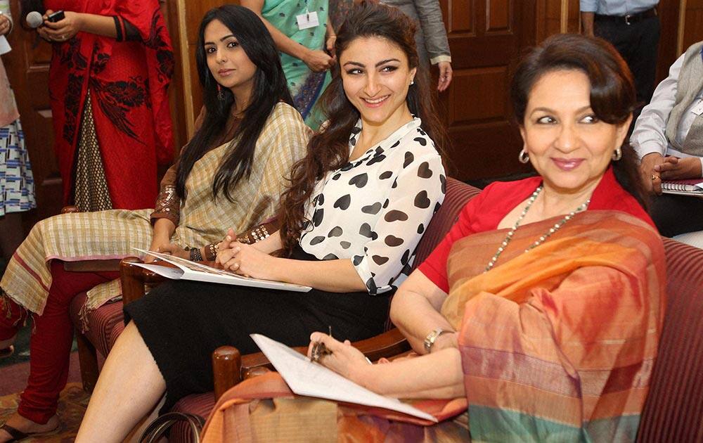 Actress Minal Vaishnav, Soha Ali Khan and Sharmila Tagore during the unveiling of the trans media drama series to be telecast on Doordarshan and AIR.