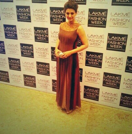 Sonali Bendre arrives at lakme fashion week. Pic Courtesy: Twitter