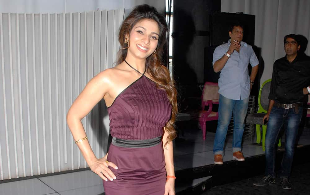 Tanishaa Mukherji at the launch of Zee Television serial Gangs of Hasseepur in Mumbai. DNA