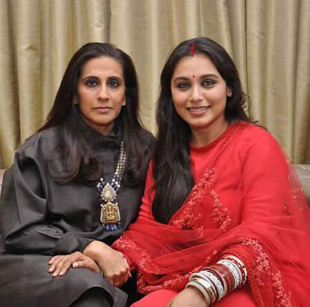 Rani Mukherjee - Me with Sunita ji (Anil Kapoor's wife) at the Diva'ni store launch in Mumbai! :).  Pic Courtesy: Twitter