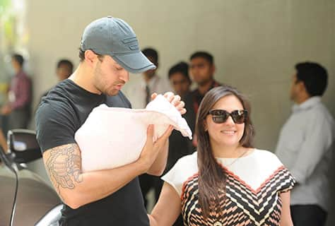 HAPPY PARENTS: It was a sight to cherish when Imran Khan took his wife Avantika and their newly-born baby girl home from hospital. The joy of carrying their bundle of happiness was for all to see. The girl has not been named yet. dna