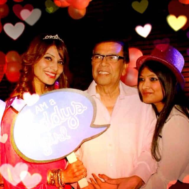 Bipasha Basu - Happy Father's Day to the best man ever!Our Papa! Pic Courtesy: instagram