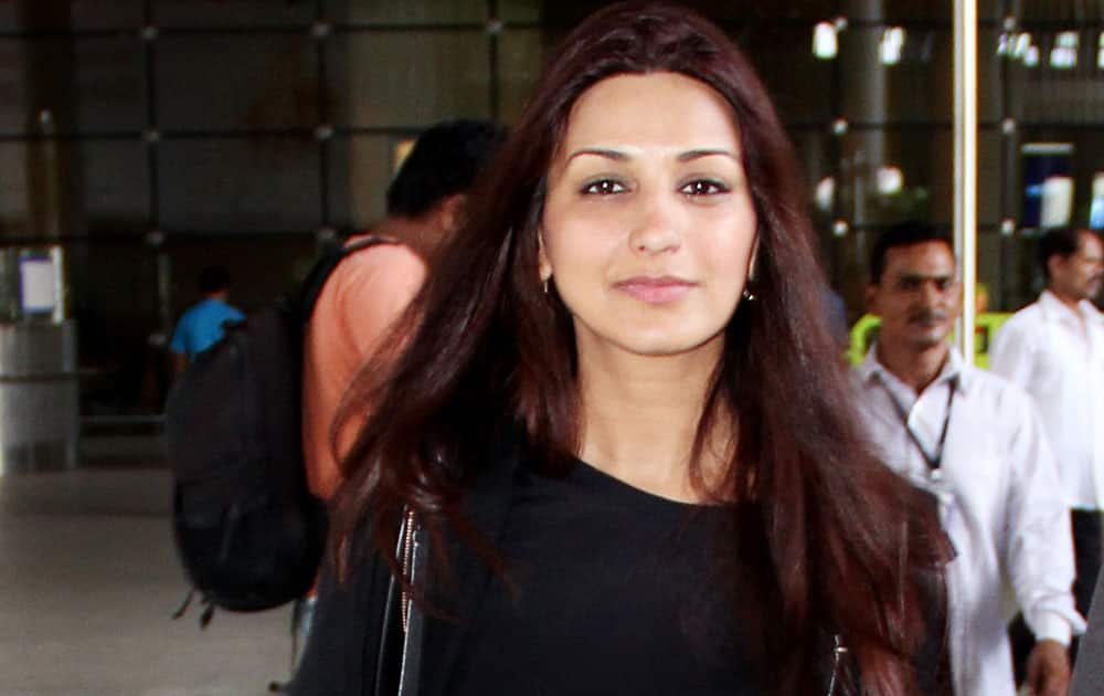 Sonali Bendre was spotted at the airport returning to the city. dna