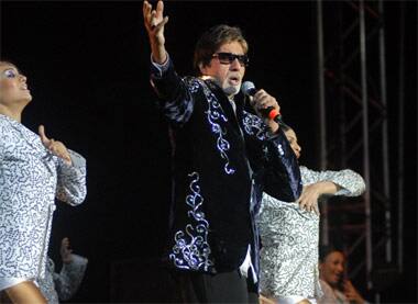 Big B rocks the stage during the 'Unforgettable' showin Trinidad.