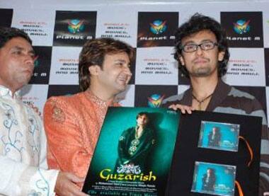 Singer Sonu Nigam at the launch  Mohammed Vakil’s latest release 'Guzarish'.