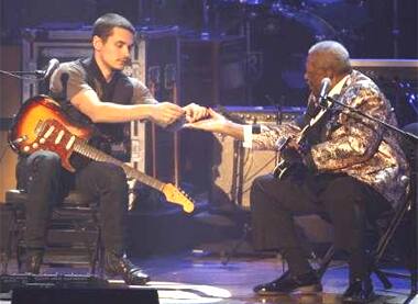 John Mayer and BB King exchange their guitar picks at The Grammy Nominations Concert Live.