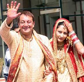 Munna Bhai’s knotted affair: Sanjay Dutt ties the knot with the lesser-known Manyata.