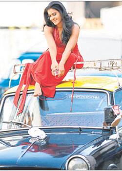 Kajol Devgun takes you for a ride in her bindaas style for Dabboo Ratnani's Calndar 2009.