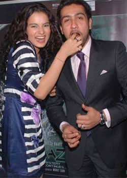 Lovebirds, Kangana and Adhyayan at his birthday bash.