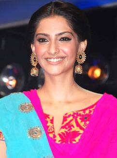 Sonam Kapoor on the sets of ‘Indian Idol 4’ to launch the music of her new film