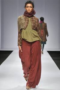 Kiran Uttam creates timeless magic on the ramp with a collection defying classification.