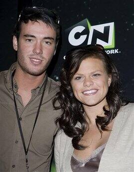 This file photo of Feb. 10, 2008 taken in London shows Jade Goody, right, and Jack Tweed, who are due to get married on Sunday Feb. 22, 2009. The cancer-stricken reality TV star has chosen a country h