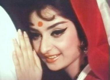 Saira Banu’s sparkling eyes, delicate looks and mischievous ways won her innumerable admirers. The spirited actress was known for her bold outlook.