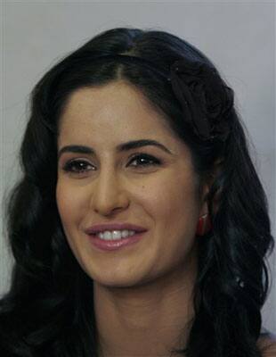 Bollywood actress Katrina Kaif gestures during a promotional event of her upcoming movie 'New York', in Bangalore, India, June 24, 2009. New York, is a contemporary story of friendship set against the