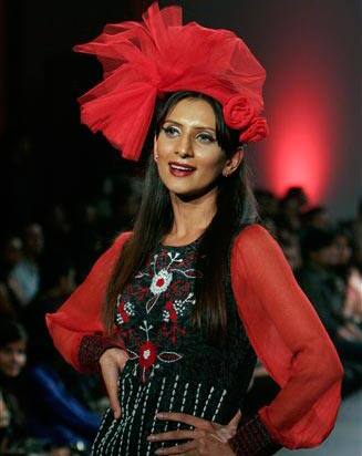 A model displays a creation by Namrata G at the Bangalore Fashion Week 2009, in Bangalore, India.