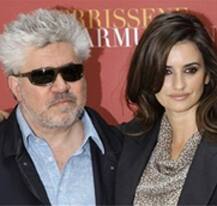 Penelope Cruz and director Pedro Almodovar promote their movie 'Broken Embraces'.