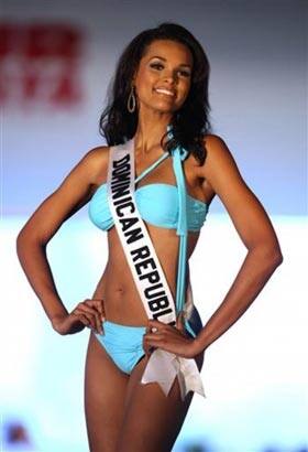 Miss Dominican Republic Ada de la Cruz poses during a swimsuit event in Freeport, Grand Bahama island