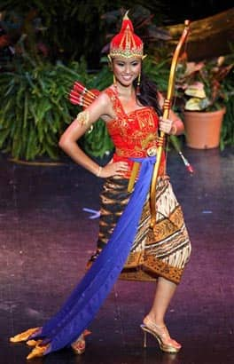 Miss Indonesia Zivanna Siregar poses during the national costume event of the Miss Universe 2009 competition in Nassau, Bahamas