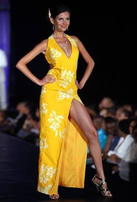 Miss Bulgaria Elitsa Lyubenova poses during a fashion show event at the Miss Universe 2009 competition in Nassau, Bahamas