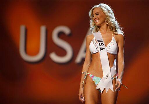 Miss USA Kristen Dalton walks during the swimsuit event of the 2009 Miss Universe Preliminary Competition