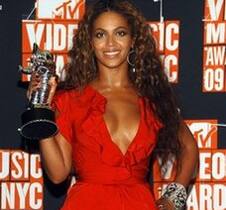 Beyonce holds her 'Video of the Year' award at the MTV Music Video Awards.