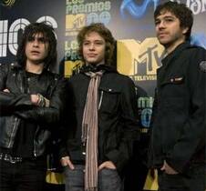 Rock band Air Bag poses on the red carpet of the 2009 MTV Latin Music Awards in Buenos Aires.