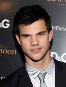 Taylor Lautner attends a special screening of 'The Twilight Saga: New Moon' in LA.