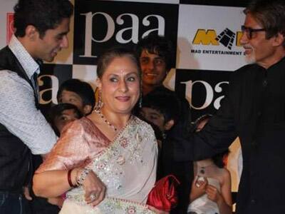 Amitabh and Jaya at the premiere of 'Paa'.