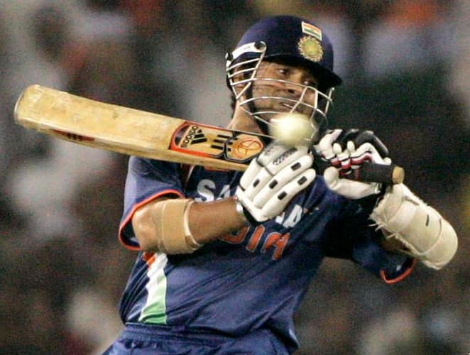 July 11, 2002: In the same series, India were now playing against Sri Lanka in their third match. It was a decent start for India who lost two wickets for 73 runs. Tendulkar who was in sublime form added a crucial 99-run partnership with Dinesh Mongia for the third wicket. The Little Master once again slammed a ton, an innings where he faced 102 balls and slammed 12 boundaries and a six. India reached a good score of 304 runs and Sri Lanka were bowled out for 241.Result:India won by 63 runsMan of the Match: Sachin Tendulkar -