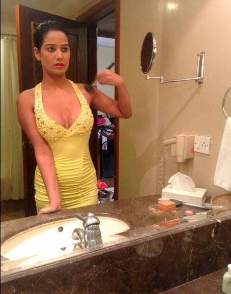 Poonam Pandey: The internet sensation. Pic Courtesy: twitter