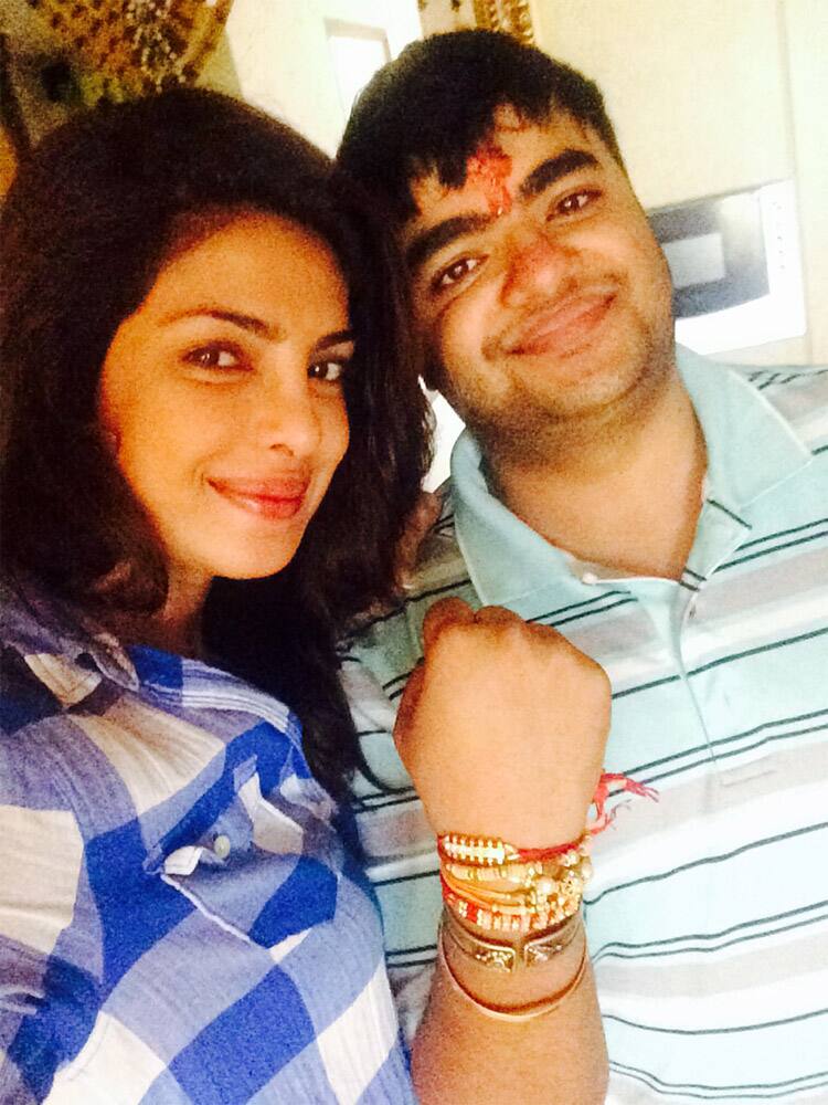 PRIYANKA ?- early morning Rakhi with sid!blessed to have my brothers @irfan525 @BBEAR @shivangchopra99 n the ones not on twitter! 