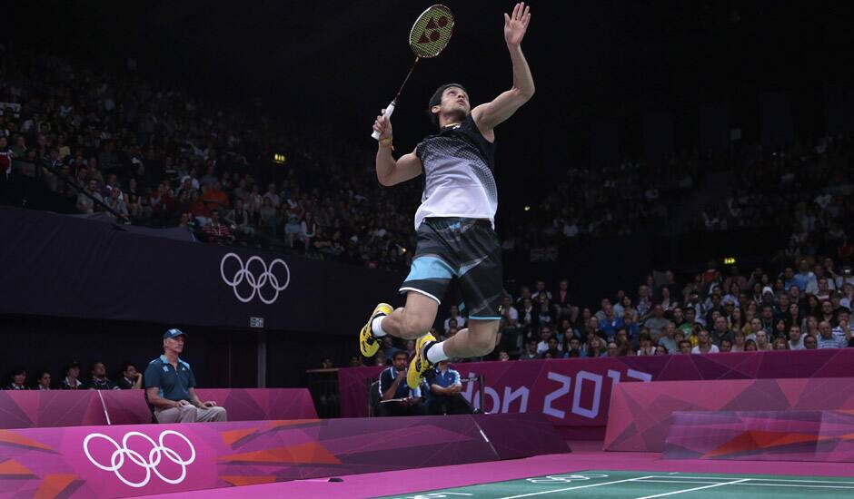 Kashyap Parupalli plays against Sri Lanka's Niluka Karunaratne at a men's singles badminton match of the 2012 Summer Olympics in London.