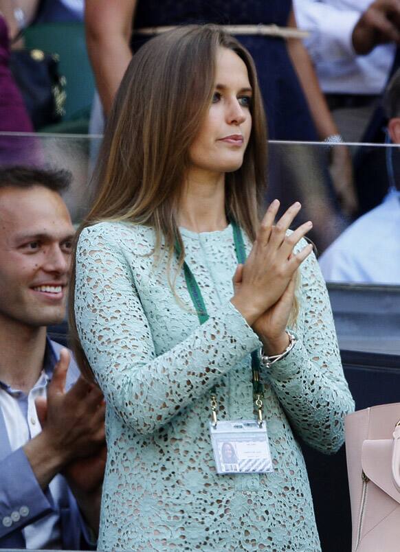 Kim Sears, the girlfriend of Andy Murray of Britain, arrives to watch him face Novak Djokovic of Serbia in the Men's singles final match at the All England Lawn Tennis Championships in Wimbledon.