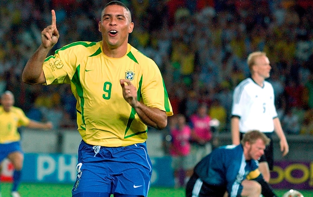 Ronaldo: Considered by many the most complete striker in the past thirty years. Ronaldo played for Brazil in 98 matches, scoring 62 goals, and is the second highest goalscorer for his national team. Won the Golden Ball in the 1998 WC and the Golden Boot in 2002. In 2006 WC, Ronaldo became the highes