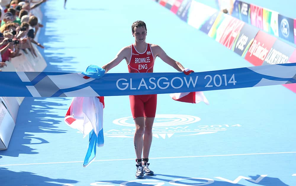 England's Alistair Brownlee wins the men's Triathlon race at the Commonwealth Games Glasgow 2014, Strathclyde Country Park, Scotland.