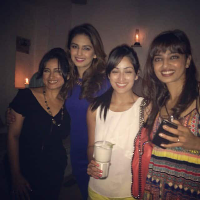 Huma Qureshi - Ladies .. It's Badlapur Time!!  -instagram