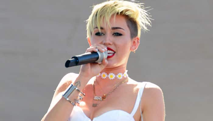 Jeremy Scott teams up with Miley Cyrus