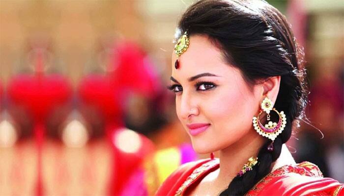 First look: Sonakshi Sinha’s first Tamil film with superstar Rajinikanth